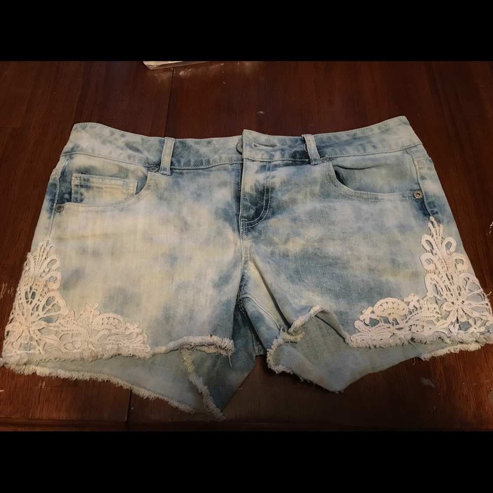Lace jean shorts
